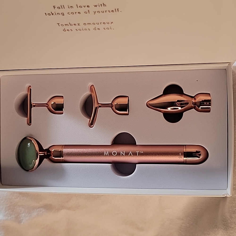 Facial Massager - Picture 3 of 6